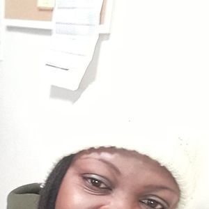 Meet your Posher, Esther